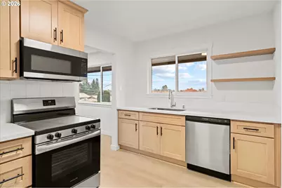 635 NE Dallas St, Camas, WA 98607 - Photo 20