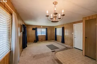 1999 Jansen Way, Woodburn, OR 97071 - Photo 14