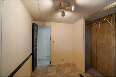 1999 Jansen Way, Woodburn, OR 97071 - Photo 24