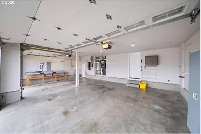 1579 S Pepperwood St, Canby, OR 97013 - Photo 36