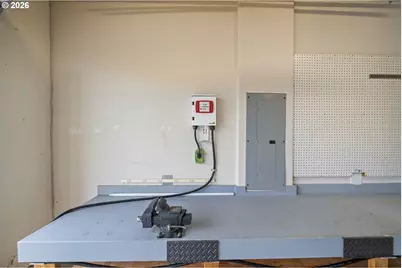 1579 S Pepperwood St, Canby, OR 97013 - Photo 38