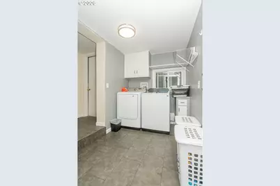 1620 9th St, Springfield, OR 97477 - Photo 24