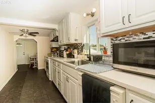 1620 9th St, Springfield, OR 97477 - Photo 36