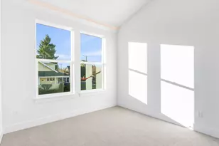 6209 NE Stanton St, Portland, OR 97213 - Photo 8