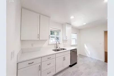 605 Ash St, Lake Oswego, OR 97034 - Photo 20