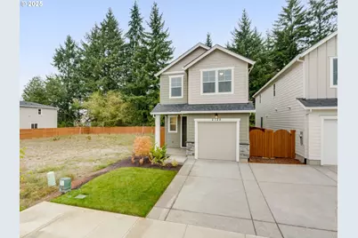2125 SW 5th Pl, Battle Ground, WA 98604 - Photo 2