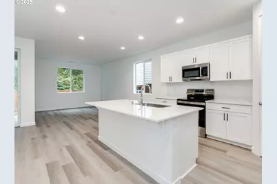 2125 SW 5th Pl, Battle Ground, WA 98604 - Photo 6