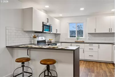 4563 NE 47th Ave #1, Portland, OR 97218 - Photo 4