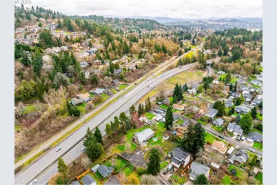 652 SW Valley St, Camas, WA 98607 - Photo 16