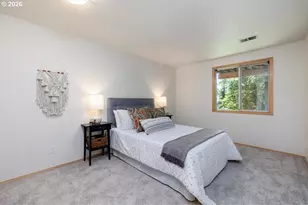 10714 SW Tualatin Dr, Portland, OR 97224 - Photo 22