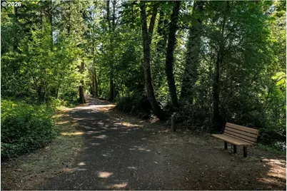 10714 SW Tualatin Dr, Portland, OR 97224 - Photo 28
