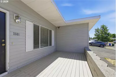 2501 Stratford St, Eugene, OR 97404 - Photo 42