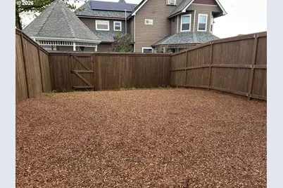 1442 Laura Vista Dr NW, Albany, OR 97321 - Photo 22