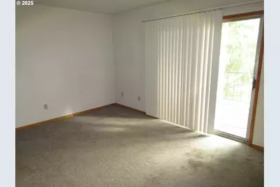 1308 NE Hogan Dr #166, Gresham, OR 97030 - Photo 8