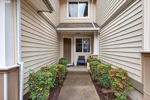 10797 SW Canterbury Ln, Portland, OR 97224 - Photo 4