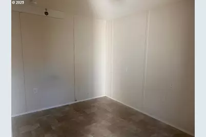 5000 NE Stephens St #39, Roseburg, OR 97470 - Photo 8