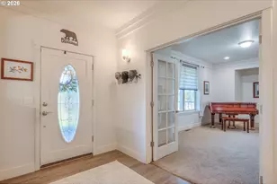 60900 Jennings Rd, Bend, OR 97702 - Photo 8