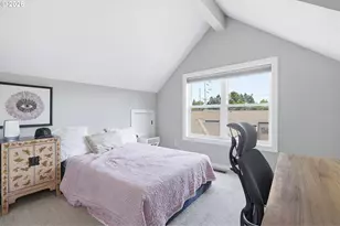 1302 SE Marion St, Portland, OR 97202 - Photo 36