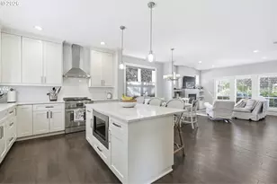 1302 SE Marion St, Portland, OR 97202 - Photo 14