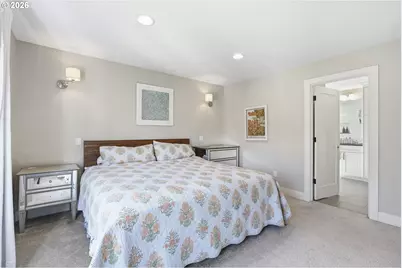 1302 SE Marion St, Portland, OR 97202 - Photo 24