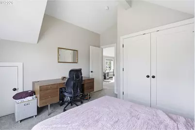 1302 SE Marion St, Portland, OR 97202 - Photo 32