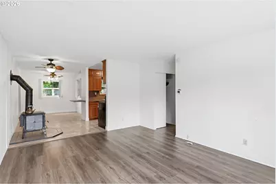 3055 SE 115th Ave, Portland, OR 97266 - Photo 6