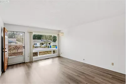 3055 SE 115th Ave, Portland, OR 97266 - Photo 4