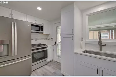 3921 E Fourth Plain Blvd #53, Vancouver, WA 98661 - Photo 8