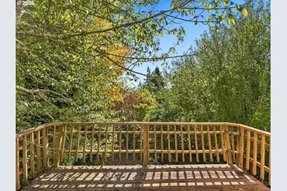 1065 Elm Ave, Coos Bay, OR 97420 - Photo 8