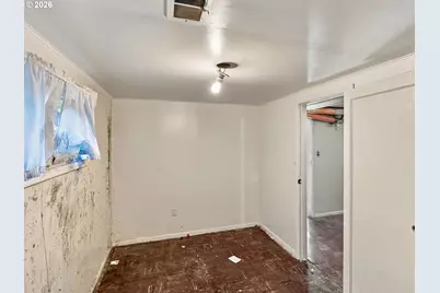 1065 Elm Ave, Coos Bay, OR 97420 - Photo 20