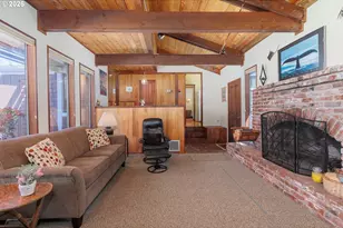 330 El Rotundo Ave, Lincoln City, OR 97367 - Photo 10
