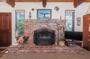 330 El Rotundo Ave, Lincoln City, OR 97367 - Photo 8
