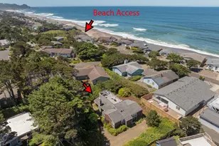 330 El Rotundo Ave, Lincoln City, OR 97367 - Photo 2