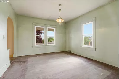 826 E 15th St, The Dalles, OR 97058 - Photo 8