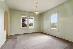 826 E 15th St, The Dalles, OR 97058 - Photo 8