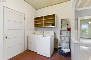 826 E 15th St, The Dalles, OR 97058 - Photo 12