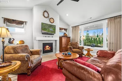 1330 SE 13th Pl, Canby, OR 97013 - Photo 8