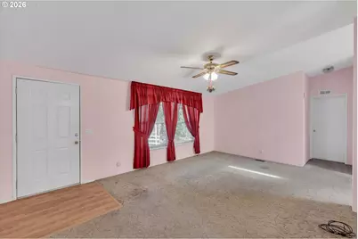 700 Pacific St, Columbia City, OR 97018 - Photo 6