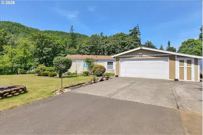 700 Pacific St, Columbia City, OR 97018 - Photo 2