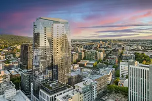 550 SW 10th Ave, Portland, OR 97205 - Photo 2