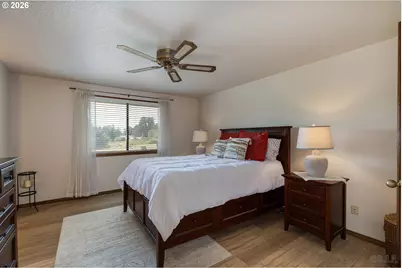 34948 Sykes Rd, Saint Helens, OR 97051 - Photo 12