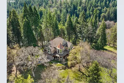 9530 S F Little Butte Cir, Eagle Point, OR 97524 - Photo 48