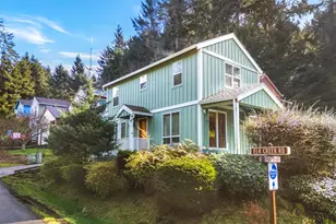 411 Elk Creek Rd, Cannon Beach, OR 97110 - Photo 18