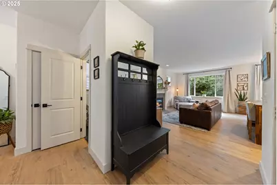 30486 SW Ruth St, Wilsonville, OR 97070 - Photo 10