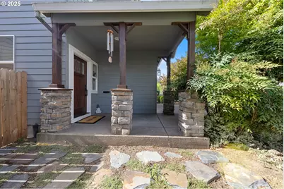 30486 SW Ruth St, Wilsonville, OR 97070 - Photo 4