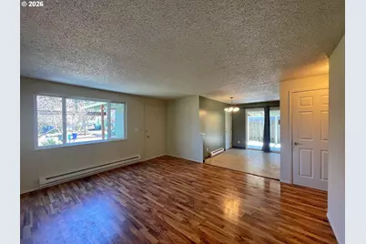 8155 N Haven Ave, Portland, OR 97203 - Photo 16
