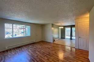 8155 N Haven Ave, Portland, OR 97203 - Photo 16