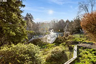 2806 NE Alameda St, Portland, OR 97212 - Photo 40