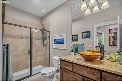 12018 NE 45th Ave, Vancouver, WA 98686 - Photo 36