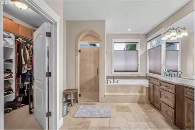 12018 NE 45th Ave, Vancouver, WA 98686 - Photo 32